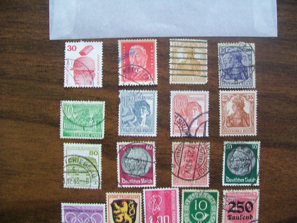 Germany Postage Stamps - Germany - Vintage - 20 Various Stamps (426)