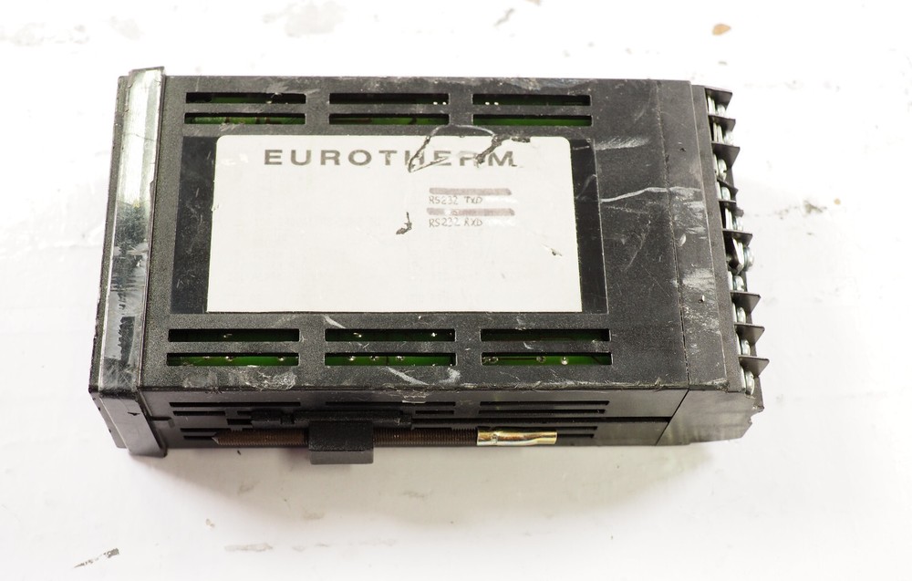 Eurotherm 808/D1/NO/R1/C2 AKKC406 Temperature Controller