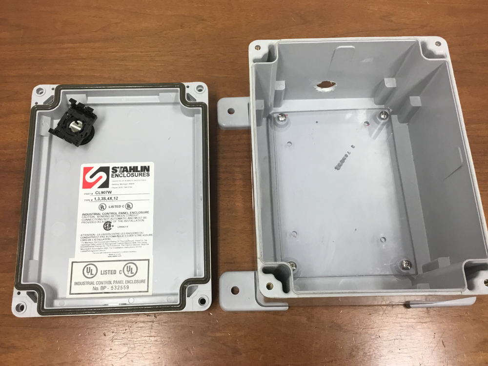Stahlin - P/N: CL907W - Enclosure