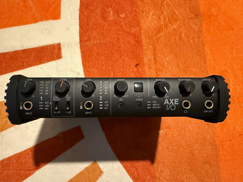 IK Multimedia AXE I/O USB Audio Interface - Black