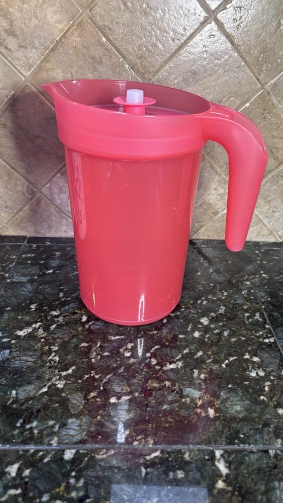 Tupperware Sheer Classic Red 2L Pitcher