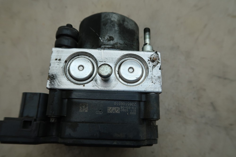14 HARLEY DAVIDSON STREETGLIDE TOURING ABS PUMP MODULE E-2609