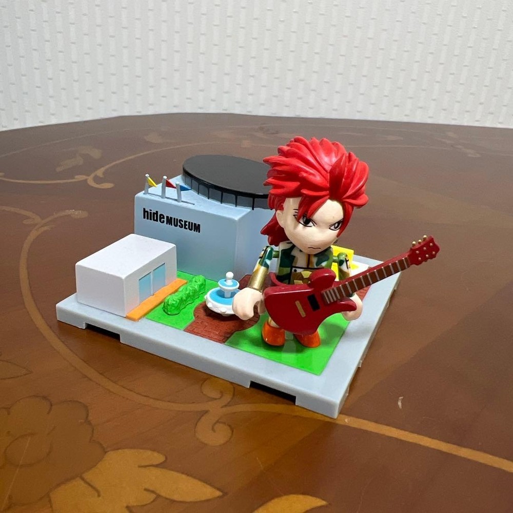 hide playset 3 types figures