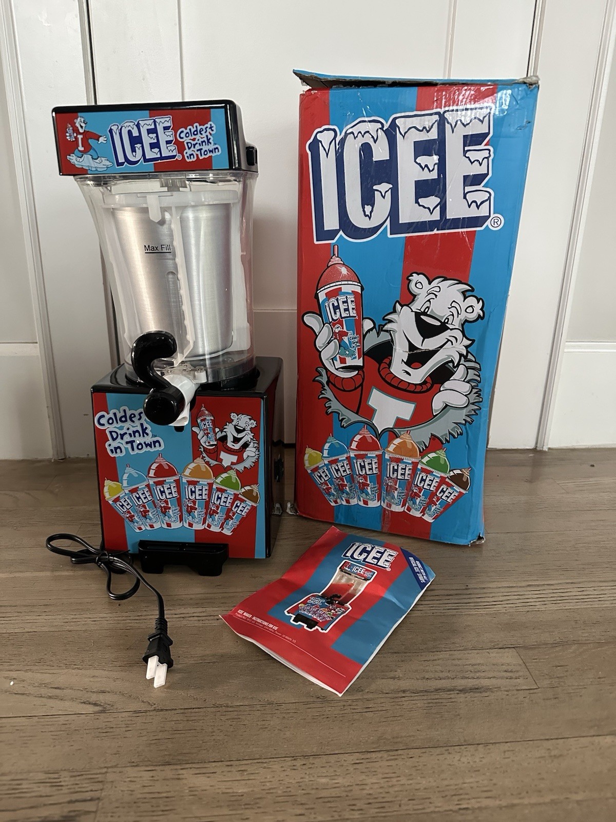 Genuine ICEE Slushie Making Machine For Counter-Top Home Use NIB