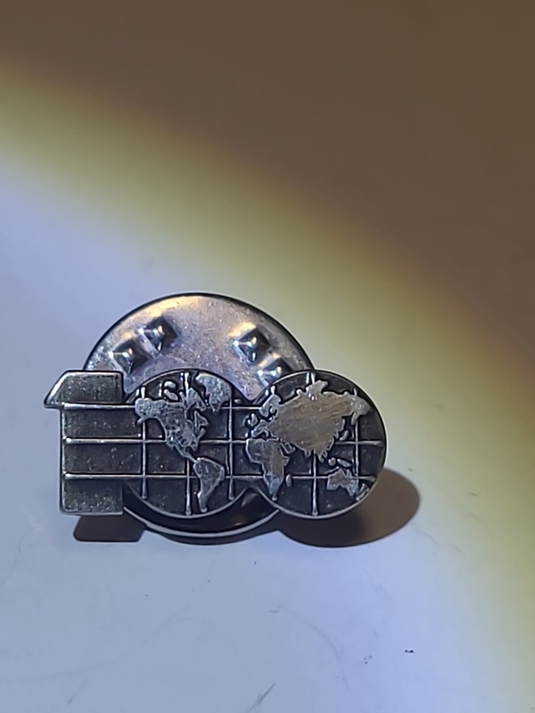 mens lapel pin vintage