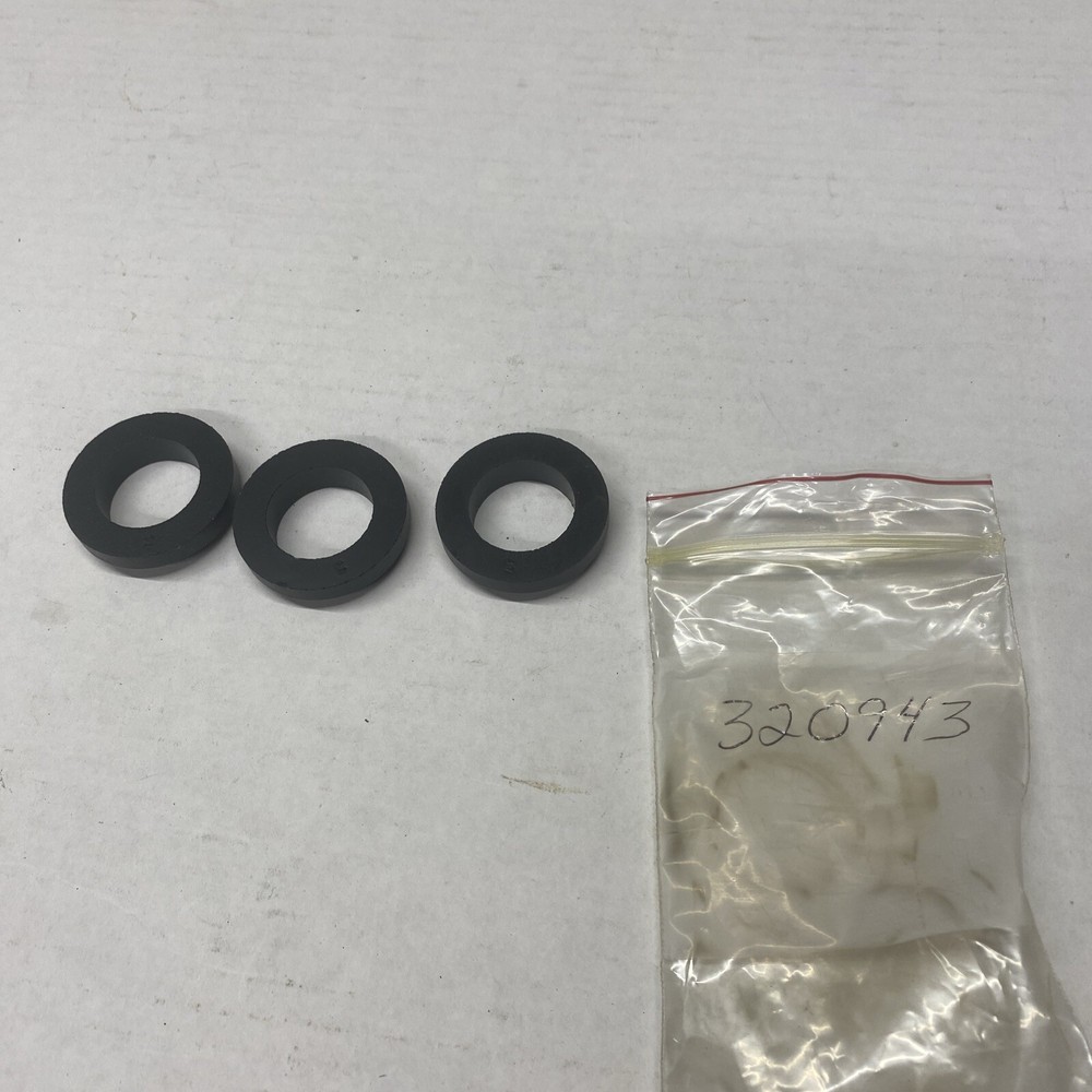 Three  Evinrude Johnson Grommet 320943  BB-401
