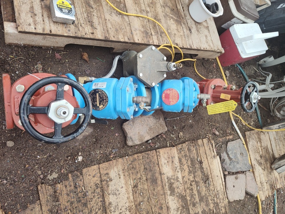 Watts 2 1/2 inch Backflow Preventer Check Valve Device