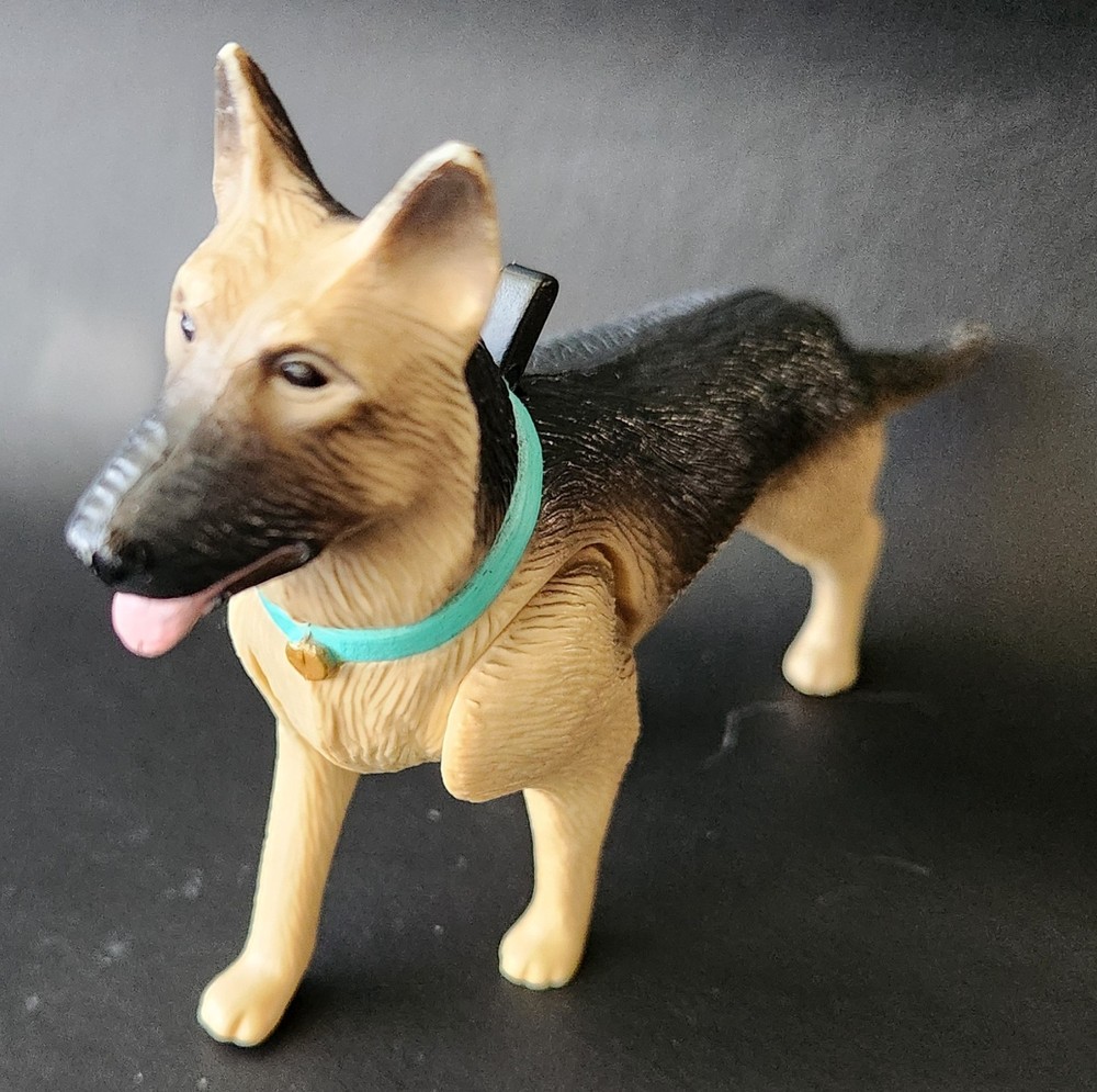 Empire Magic Motion Show Champion German Shepherd Dog [VHTF] (EUC)