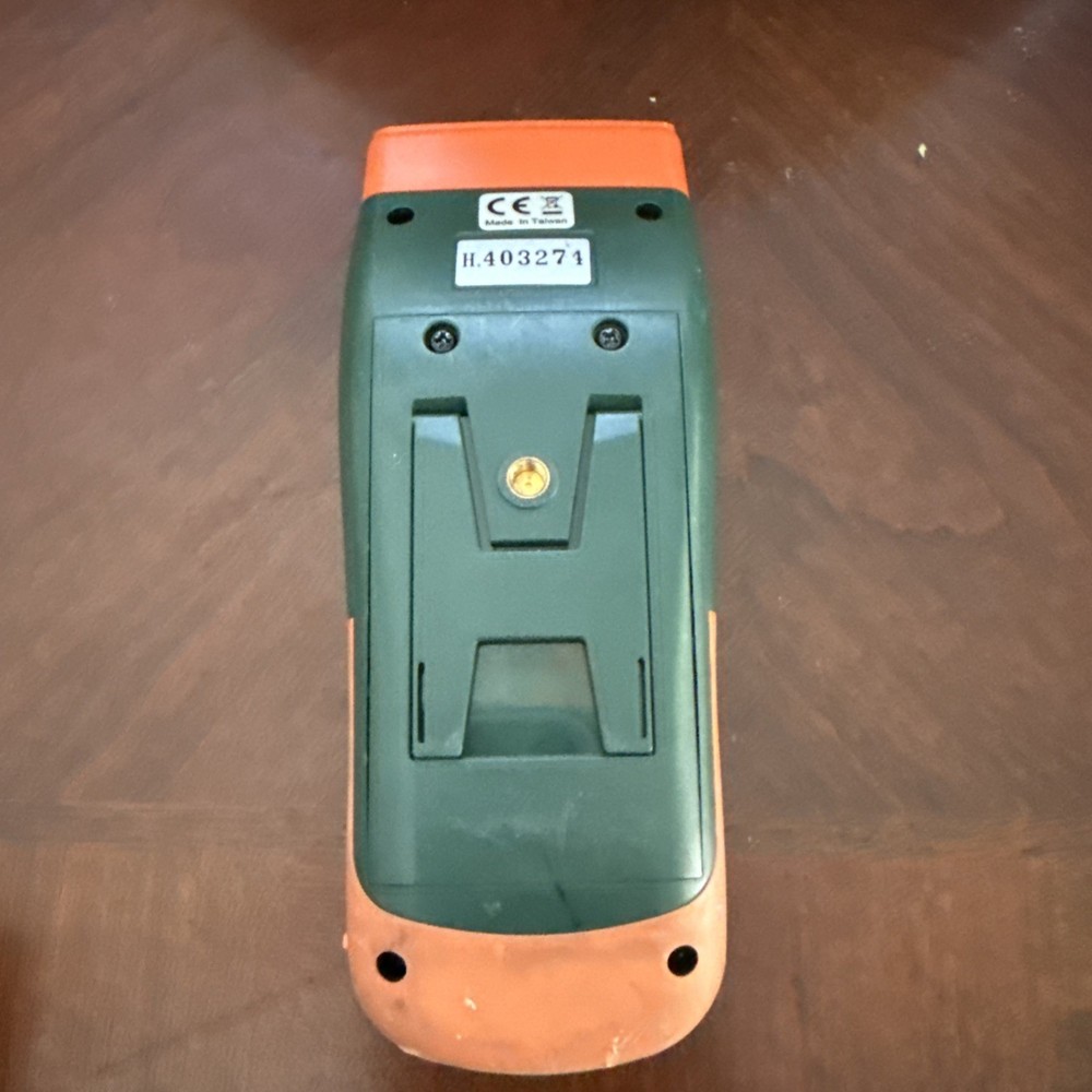 EXTECH INSTRUMENTS SDL200 Quad Channel Temperature Meter