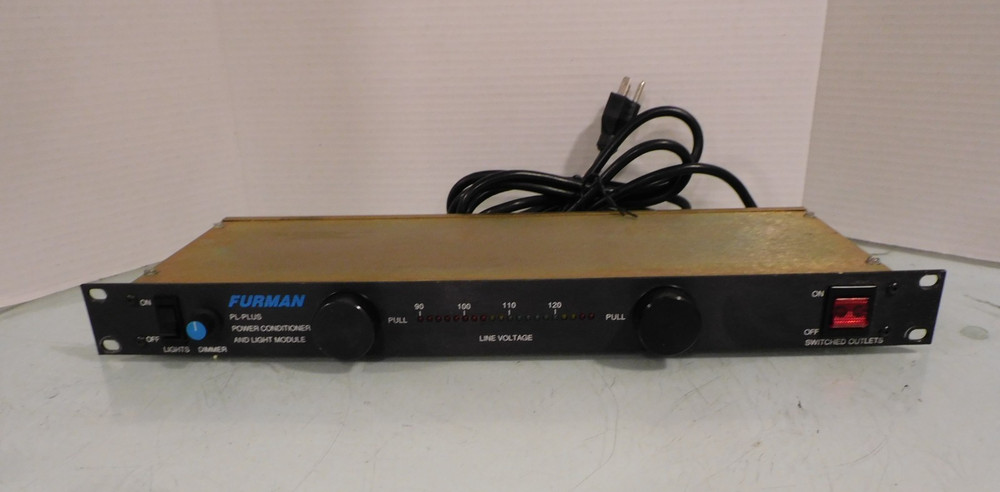 Furman PL-Plus Series Power Conditioner & Light Module Excellent Condition