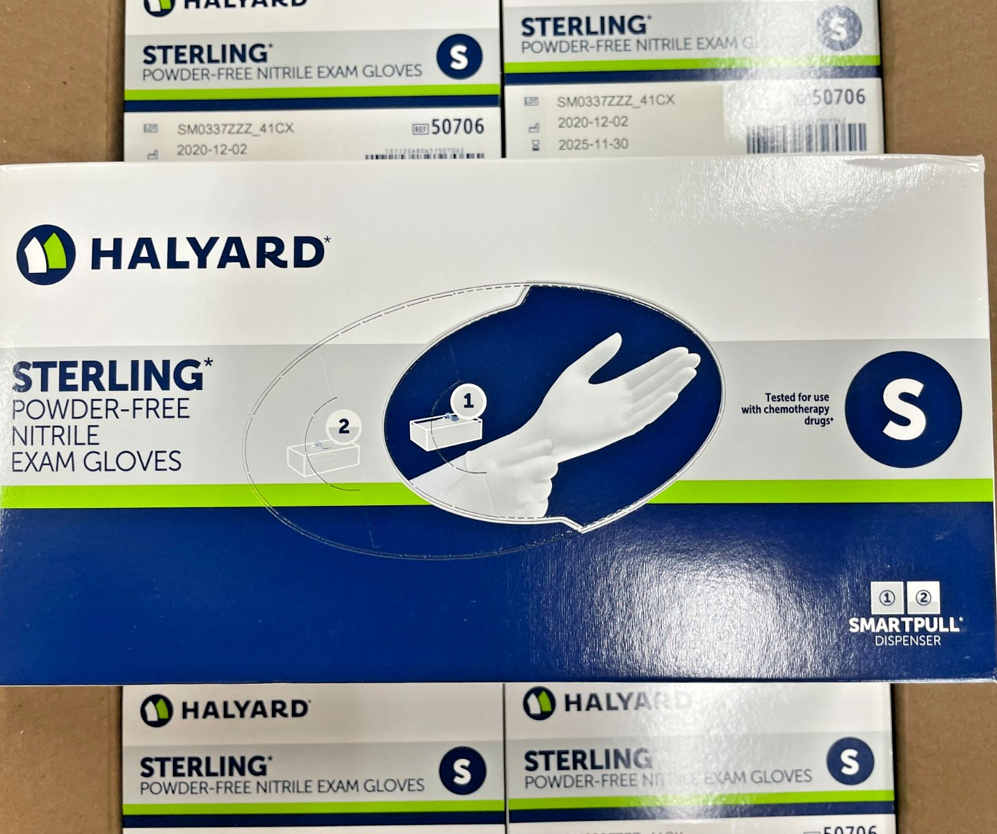 2000 Halyard Sterling Nitrile Gloves 50706, Powder-Free Glove Small