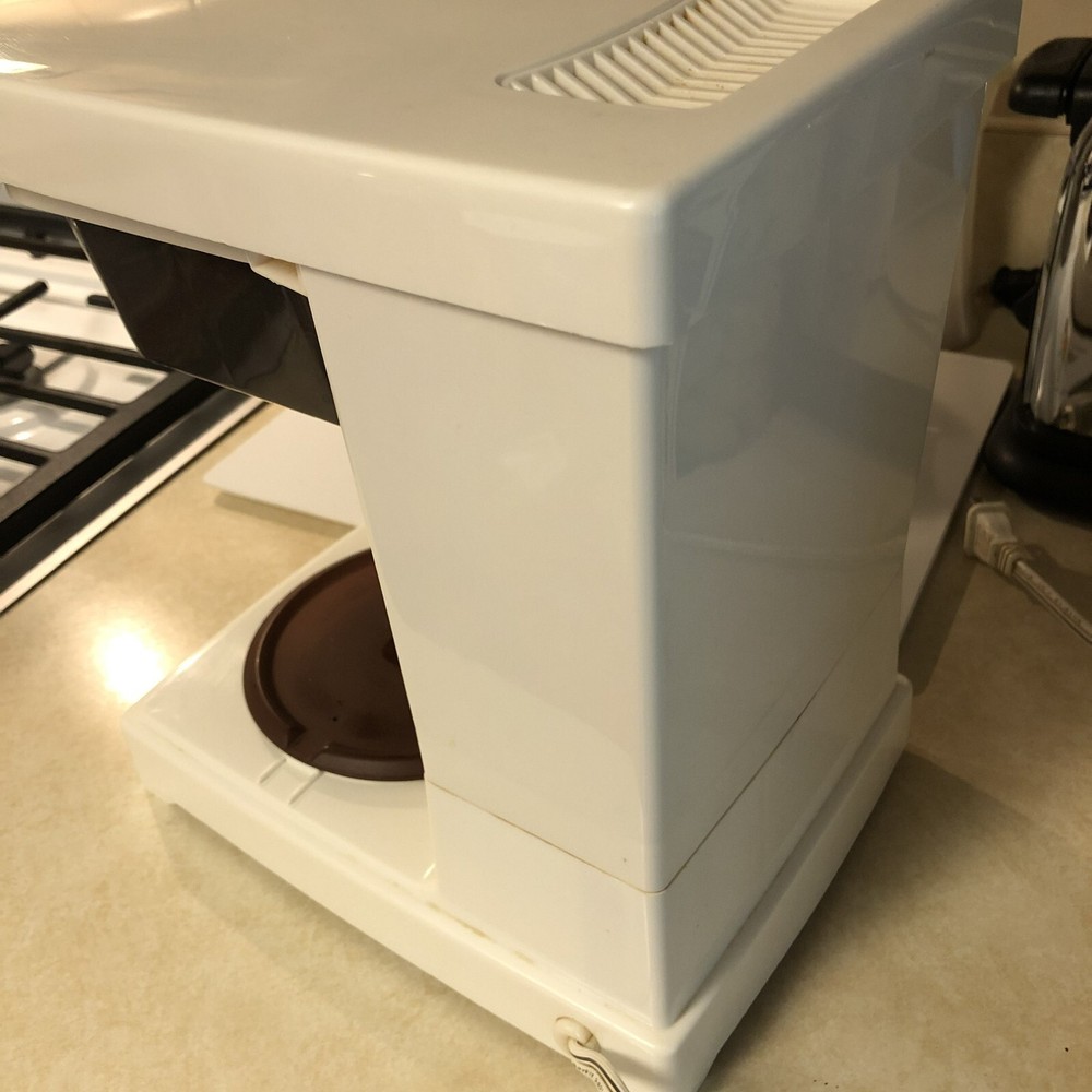 Vintage Mr. Coffee SR-10 10-Cup Automatic Brewing White Coffee Maker Tested