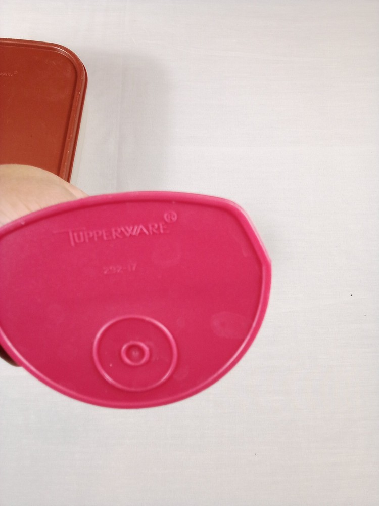 Tupperware Variety Funnel/Scoop/Bowl