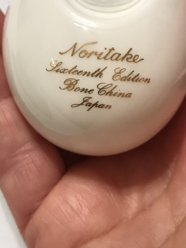 NORITAKE 16th EDITION 1986 EASTER EGG