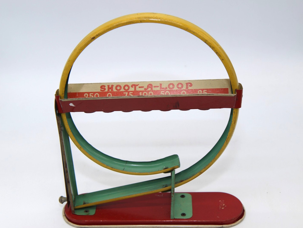 Vintage Wolverine Shoot A Loop Marble Game Tin Litho