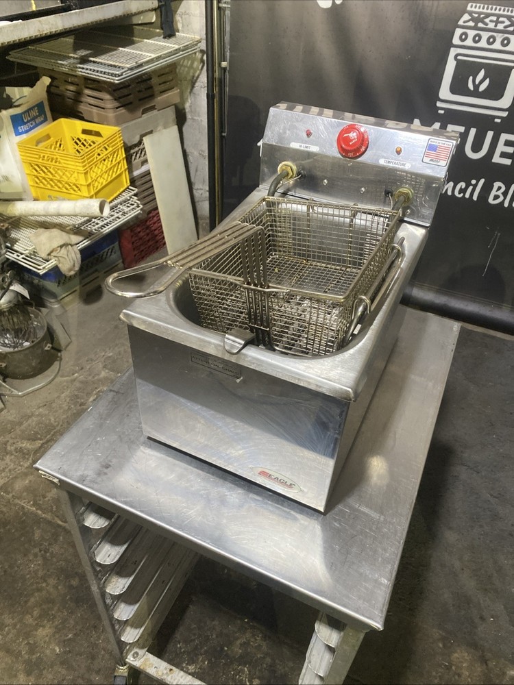 Pre-Owned Eagle Countertop Deep Fryer Model EF10-240 TESTED