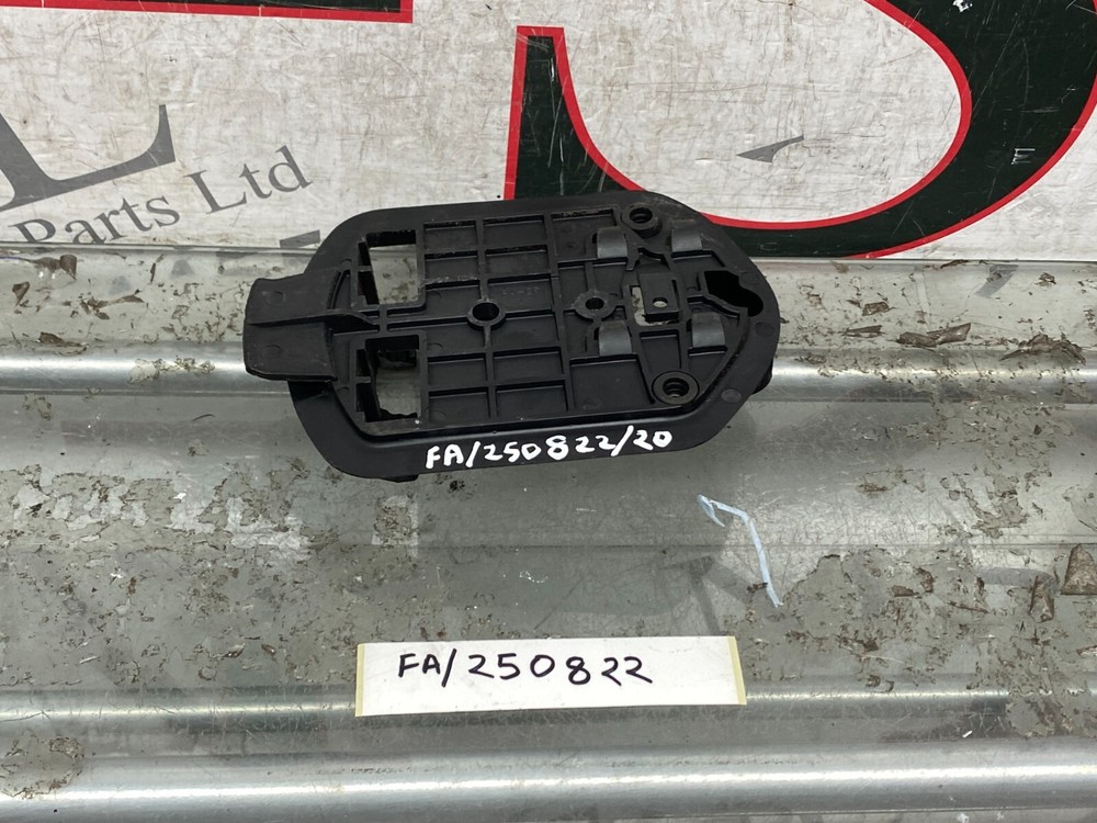 (AS) MERCEDES BENZ W211 E  HAZARD WARNING TRIANGLE BRACKET HOLDER A2118900814