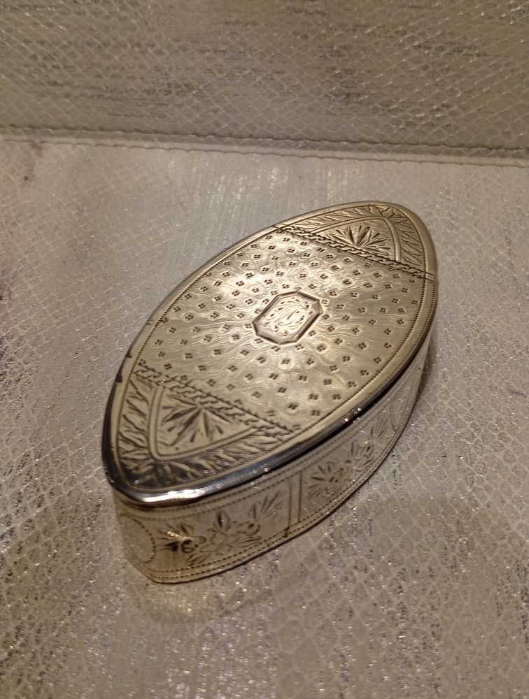 Solid Silver Snuff Box Samuel Pemberton 1792 Birmingham.