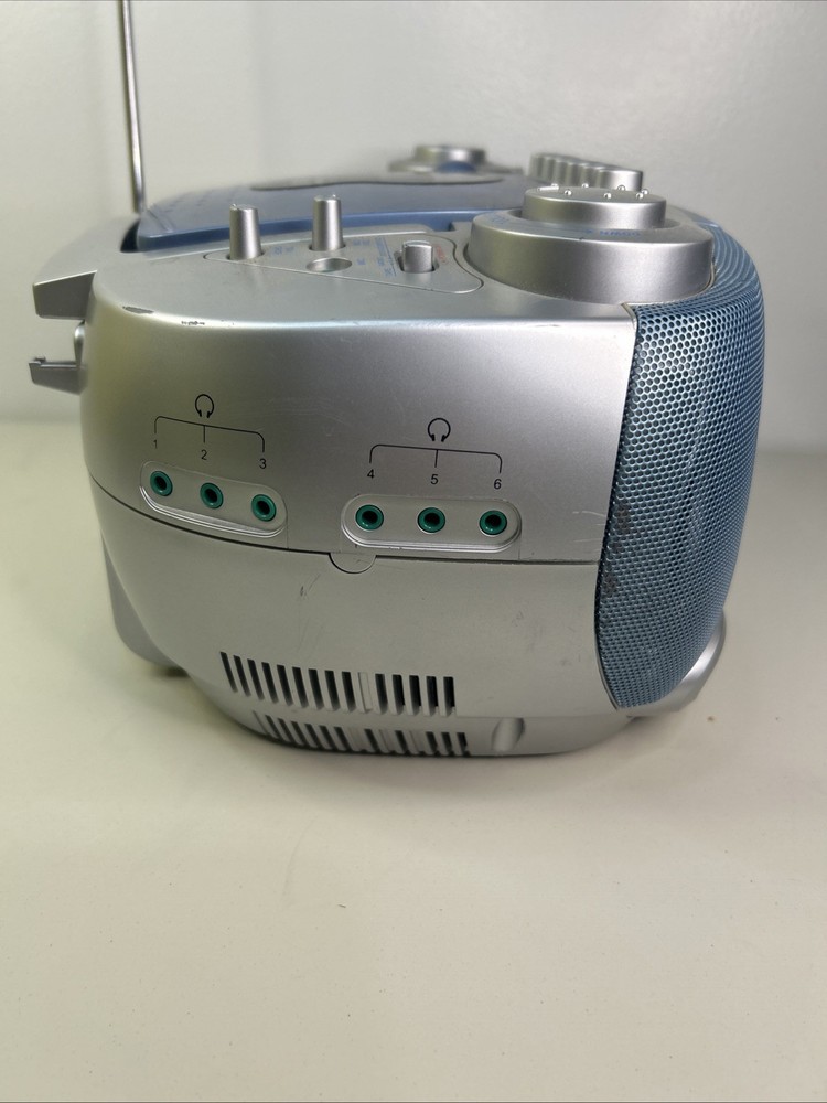 SchoolMate SC5050 Compact Disk Player with Programmable Memories READ DISCRIPTON