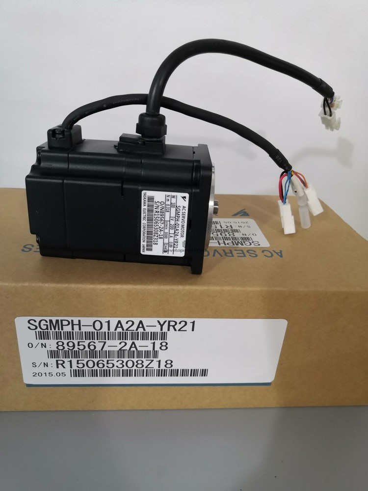ONE New yaskawa SGMPH-01A2A-YR21 Servo Motors