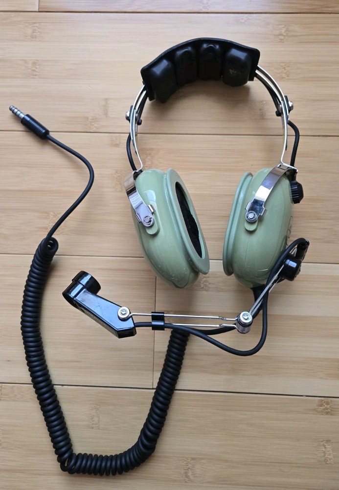 David Clark H10-36 Headset With Attached Mic Not Tested