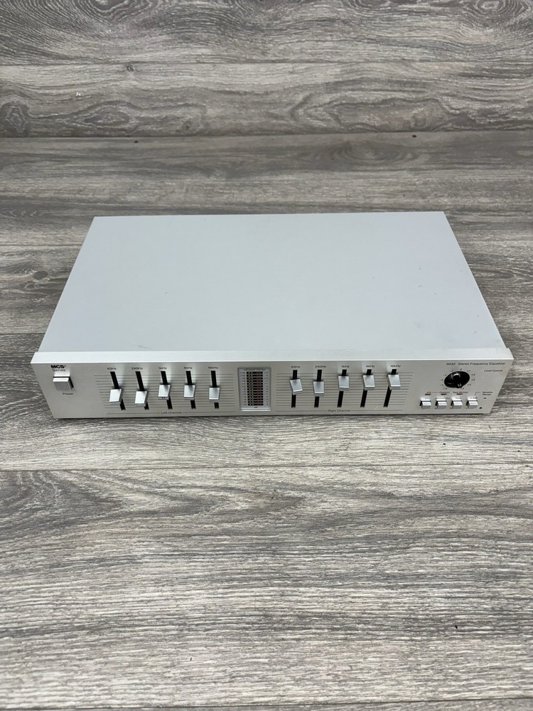 Panasonic MCS 3032 Stereo Frequency Equalizer - Tested Just Missing Nob