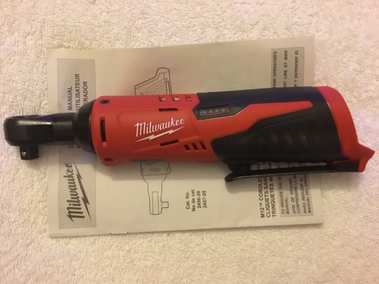 New Milwaukee 2457-20 M12 12V 12 Volt Li-ion 3/8” Cordless Ratchet