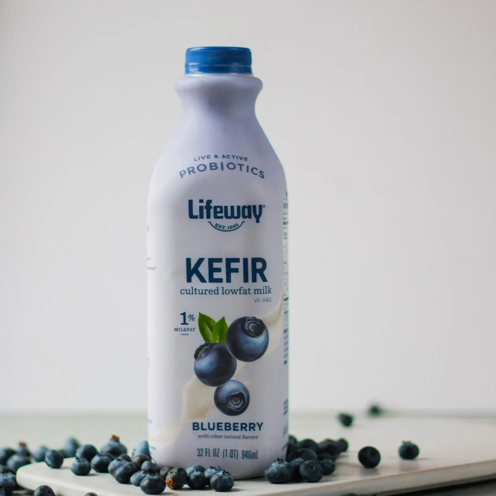 Lifeway Blueberry Kefir - Lowfat Probiotic Milk Smoothie (4 bottles of 32 oz ea)
