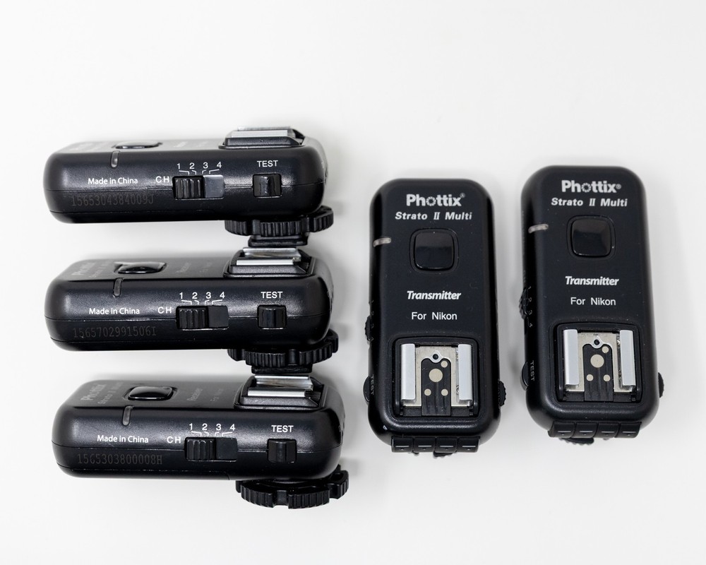 Phottix Strato II Wireless Trigger Set (Nikon): 2 Transmitters + 3 Receivers