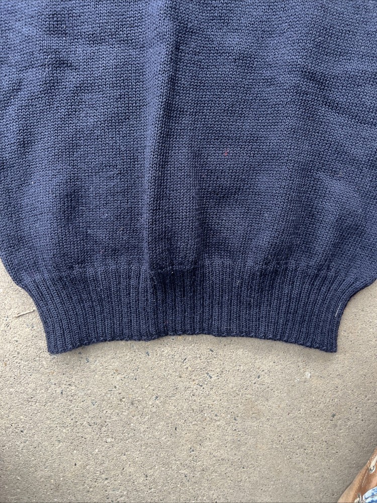 WW2 US Navy Blue Knit Sweater Size 42 (CC255