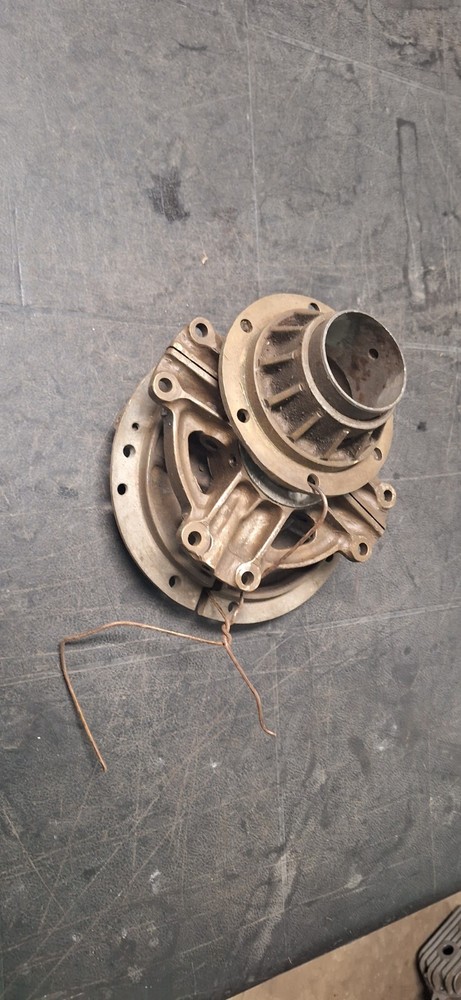 Offenhauser Offy engine Main Cages Midget 110 original