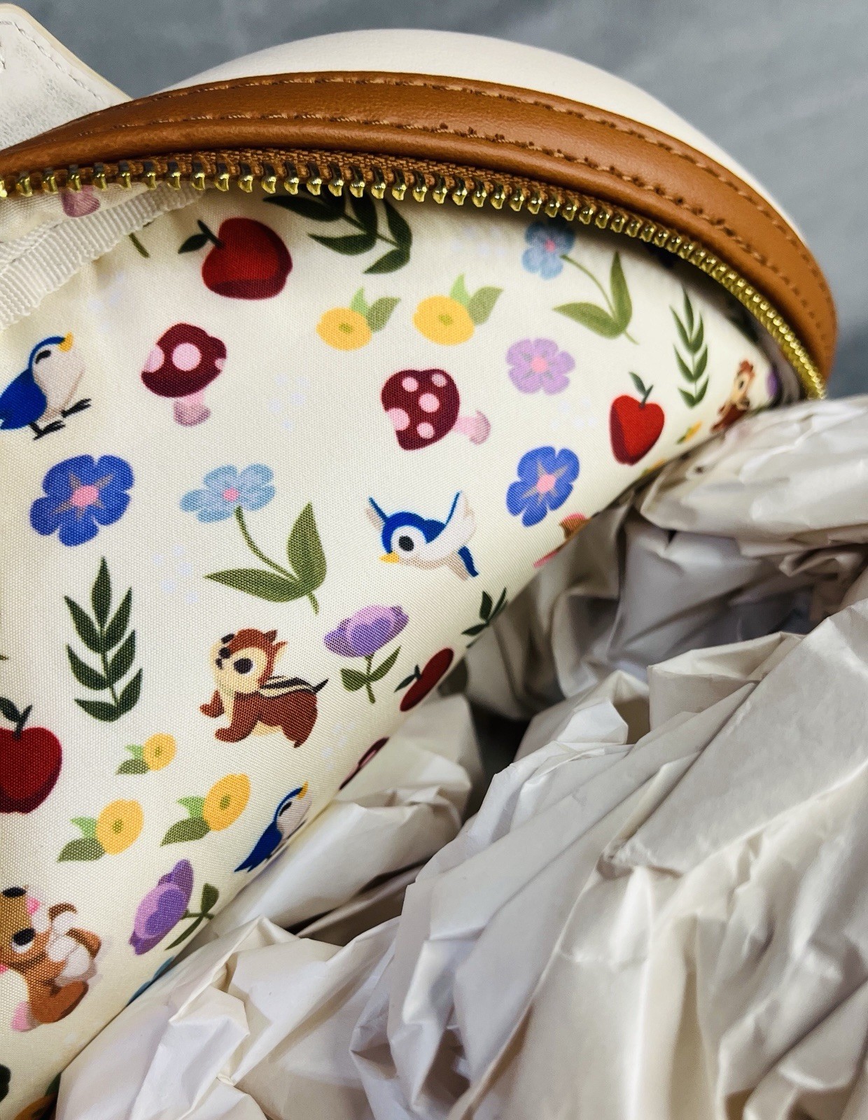 NEW Loungefly Disney Princess Snow White Seven Dwarfs Castle Mini Backpack