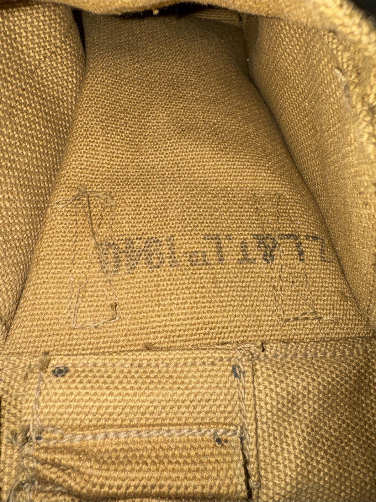 Original WW2 British Army 37 stamps Webbing MT Pouch ORIGINAL DATED 1940