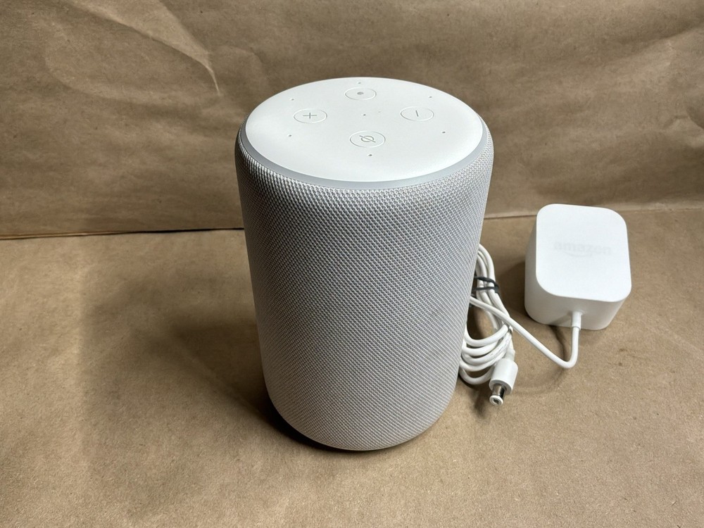 Amazon Alexa Echo 3rd Gen R9P2A5 Smart Speaker White