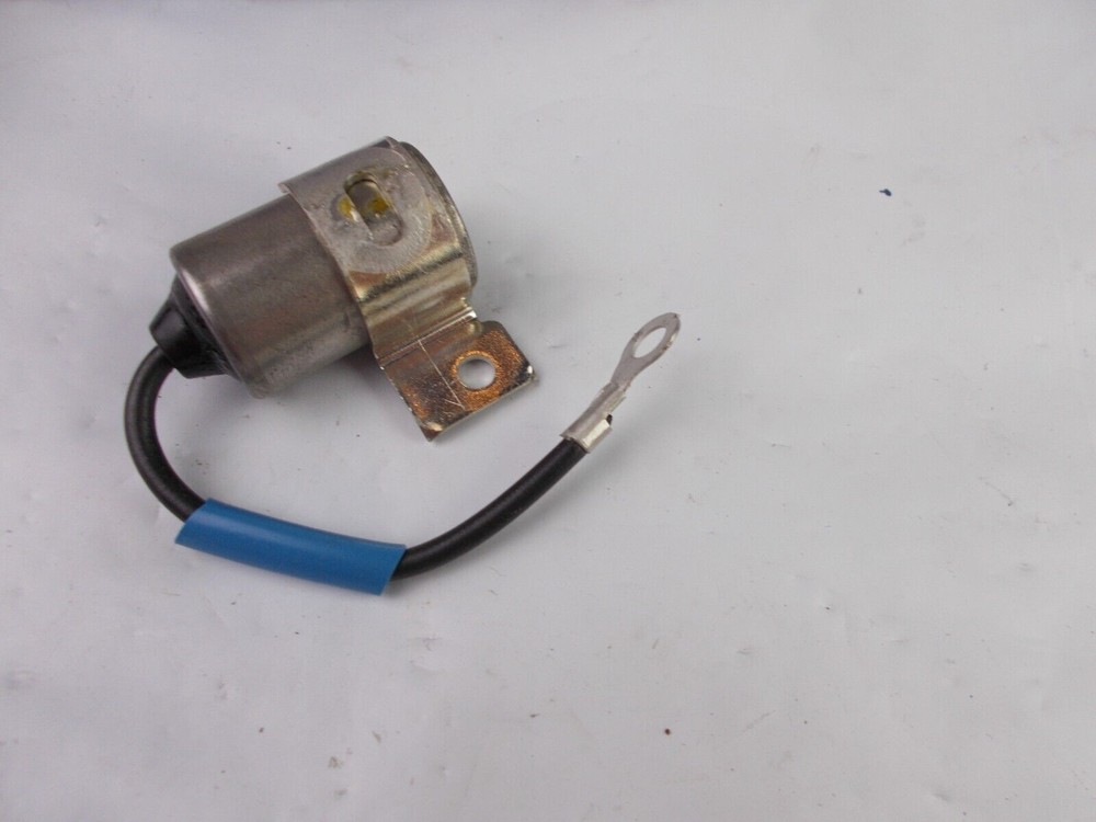 Ignition Condenser-Eng Code: 3RC CARQUEST G586