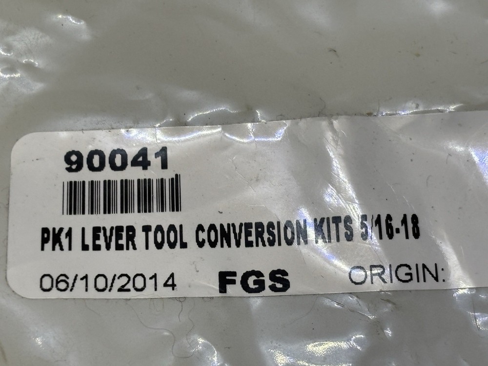 AVK Thread Conversion Kit 5/16-18 1 Piece
