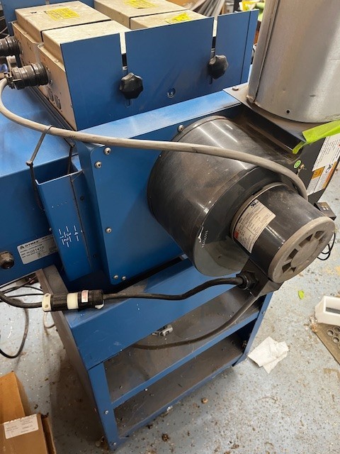 Dymax UVCS-D5-4 230 UV Light-Curing Conveyor System