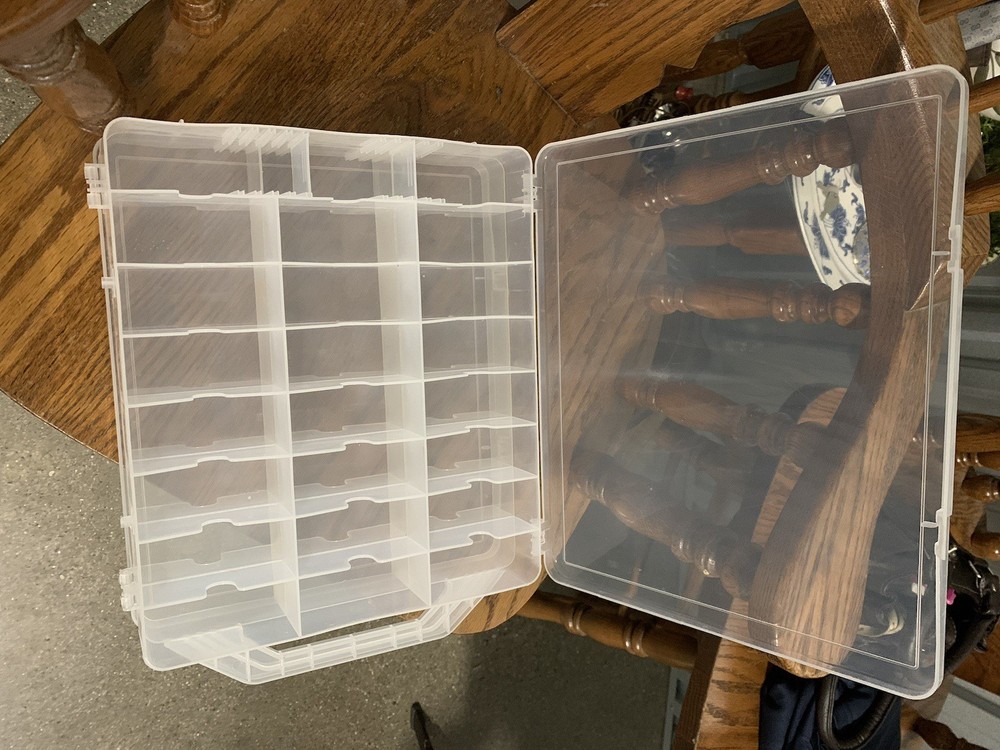 Double Sided Adjustable in Size Plastic Display Box