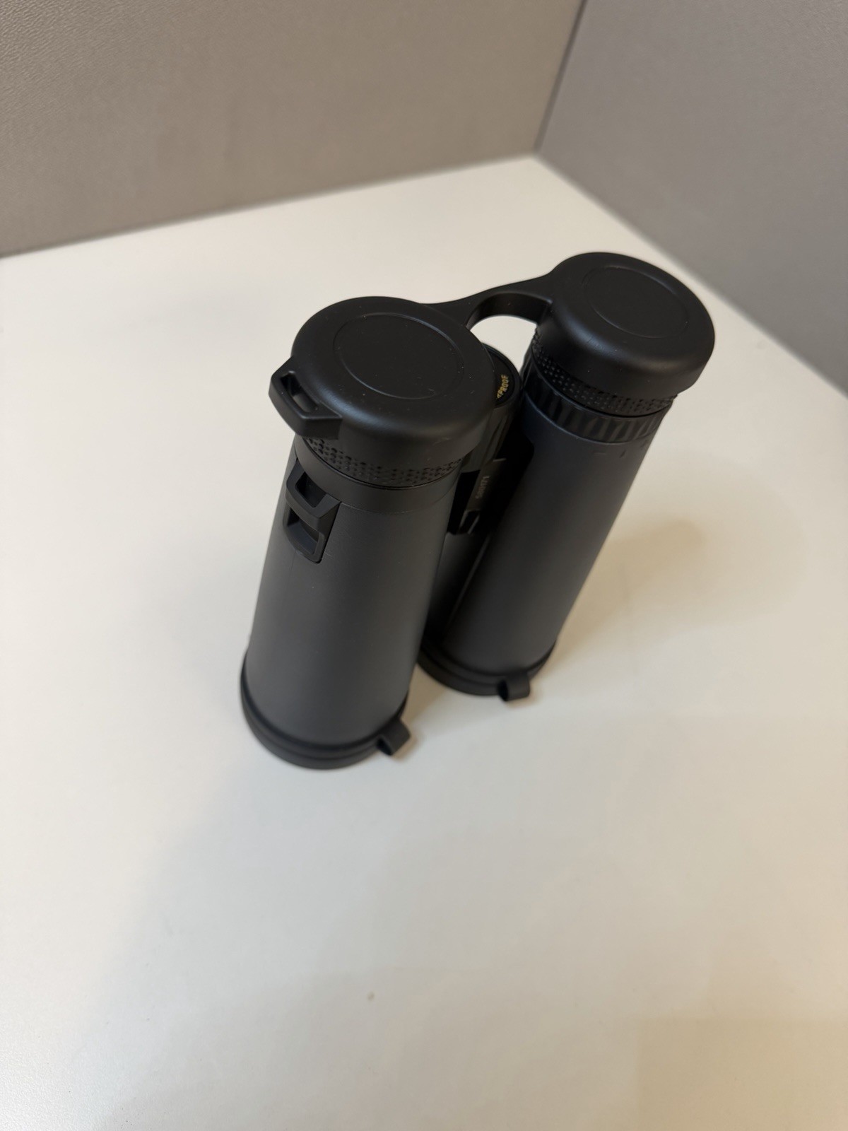 Leupold BX-2 Alpine HD 12x52 Binoculars – 52mm – Waterproof – With Box & Case