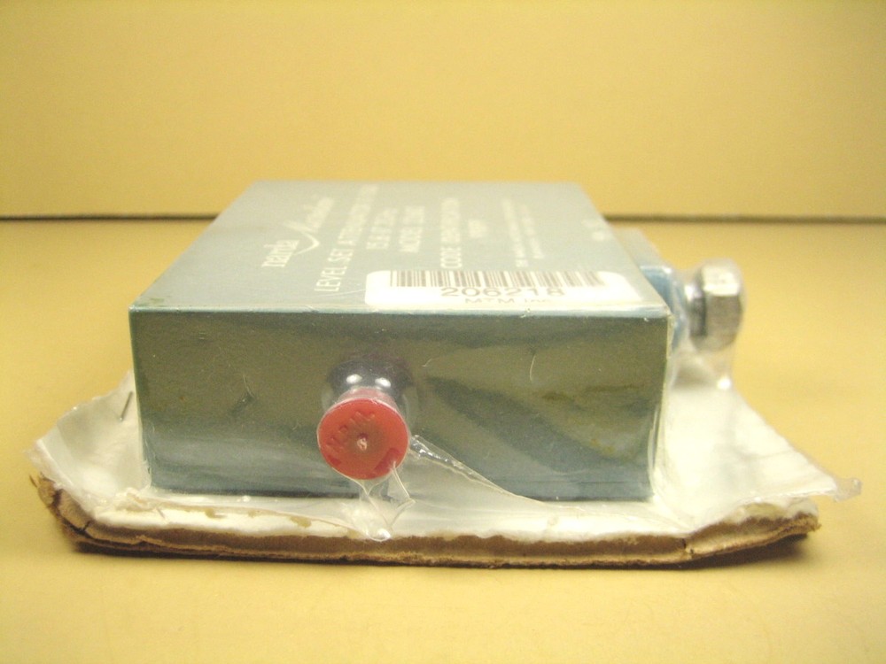 Narda Microline 22682 Variable Attenuator 0-15DB 15.8-17.2GHz