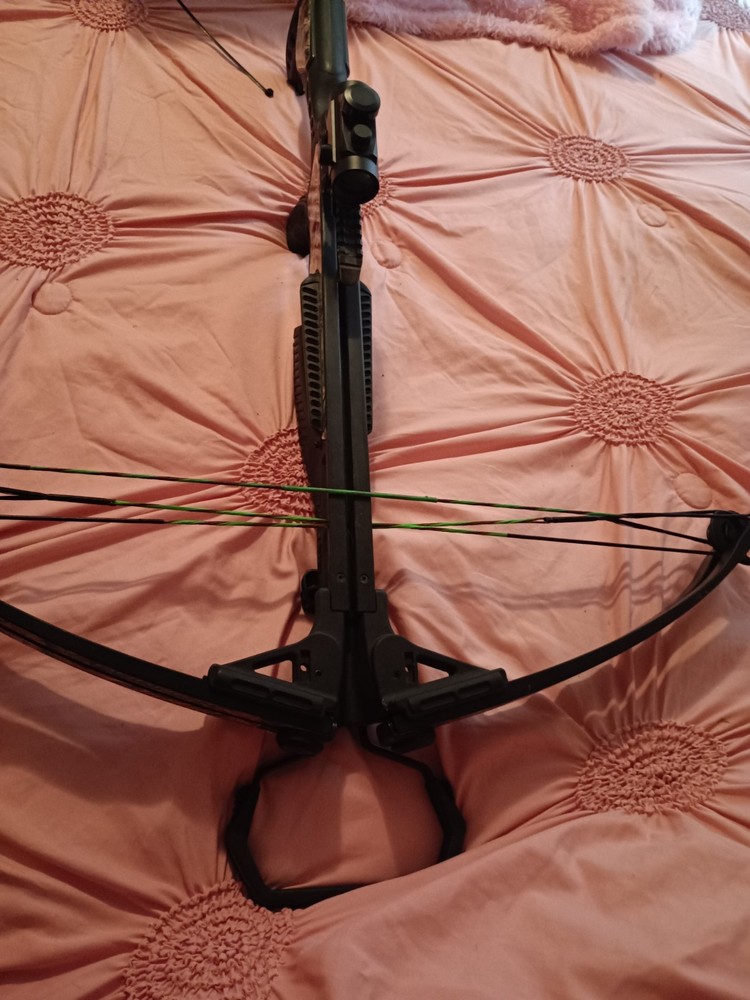 Barnett Jackal Crossbow with scope