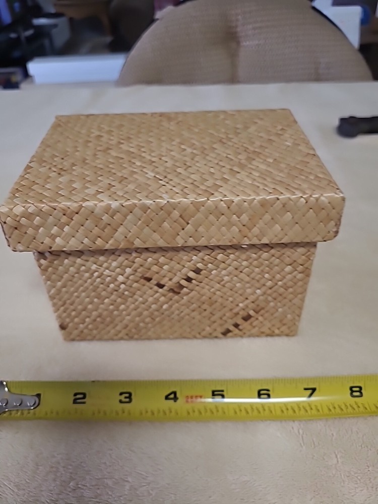 Vtg. Lord and Taylor Box