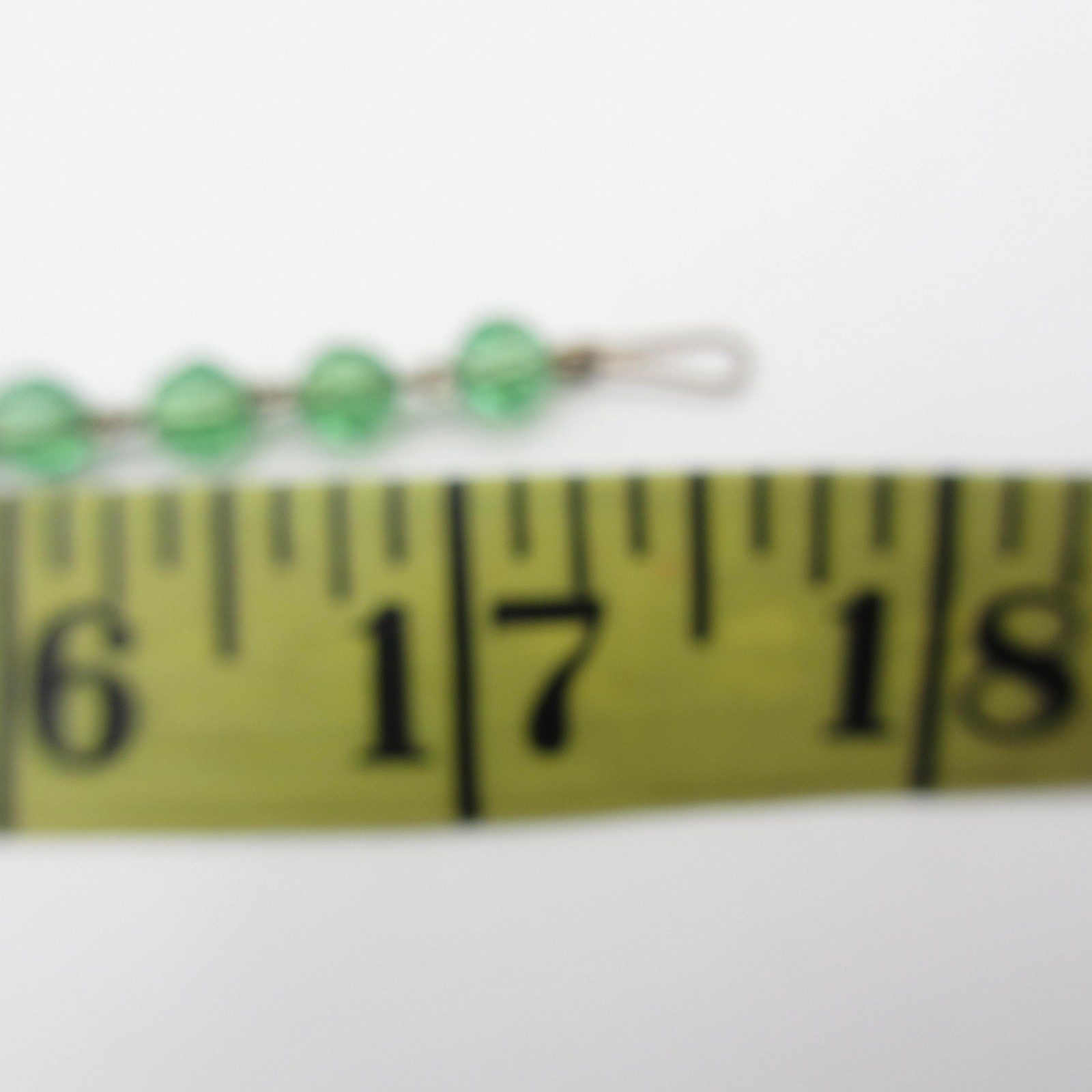 Vintage Glass Necklace Beaded Faceted Green Graduated 17 Inch