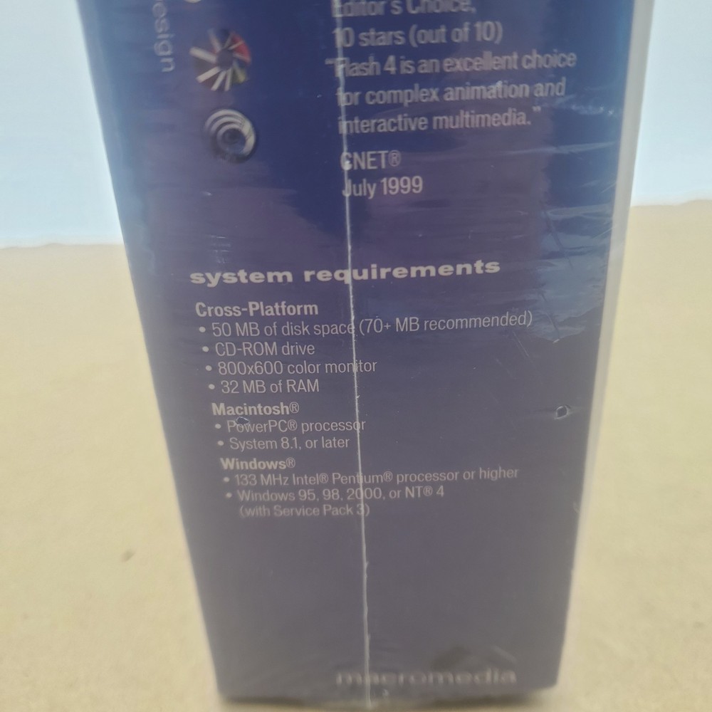 Macromedia Flash 4 & FreeHand 9 Studio – Education Version (PC/Mac) – Sealed