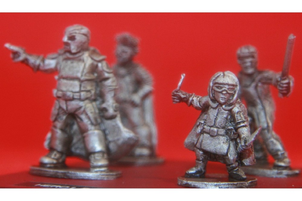 28mm HERO01 Butt Kicked (4 Figures)