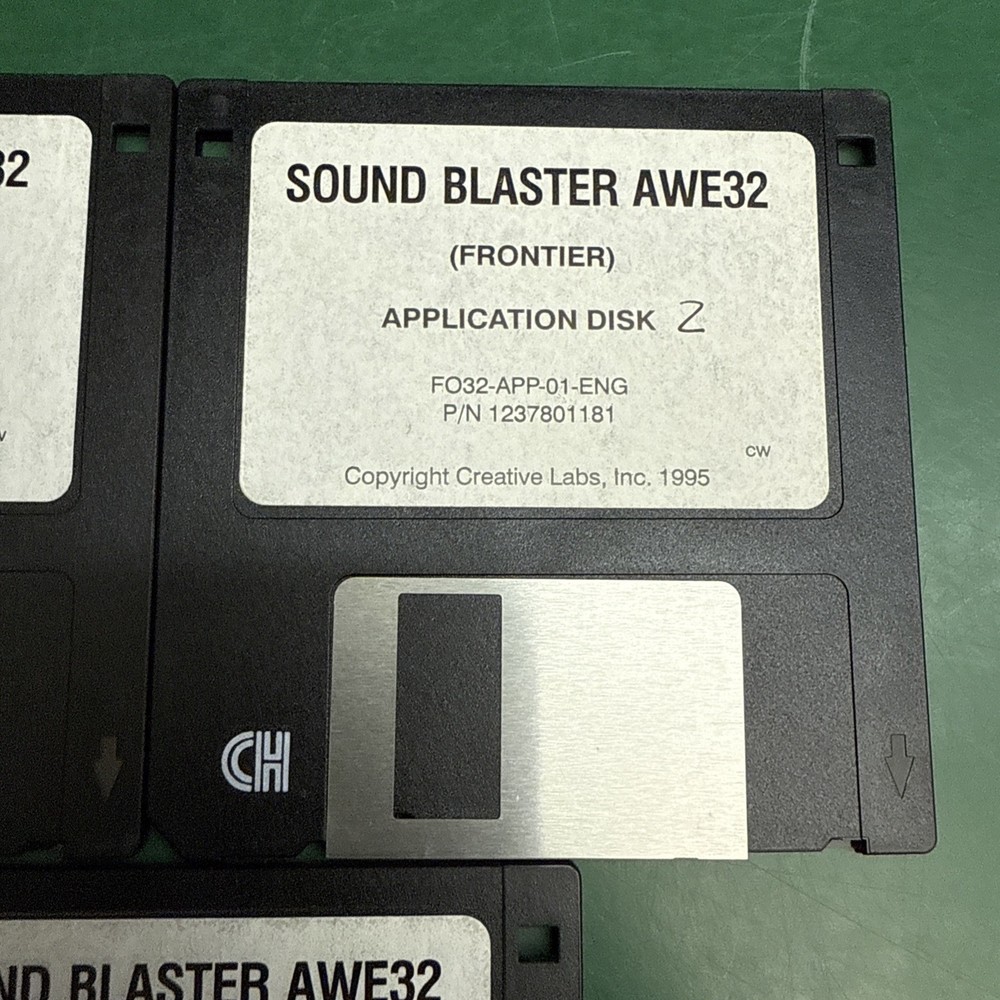 Sound Blaster AWE32 Install Application Accessory - floppy disk 3.5 inch