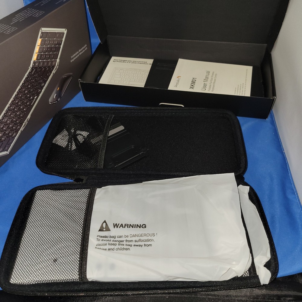 Foldable Keyboard and Mouse, XKM01 Folding Bluetooth Keyboard Mouse Black Gray