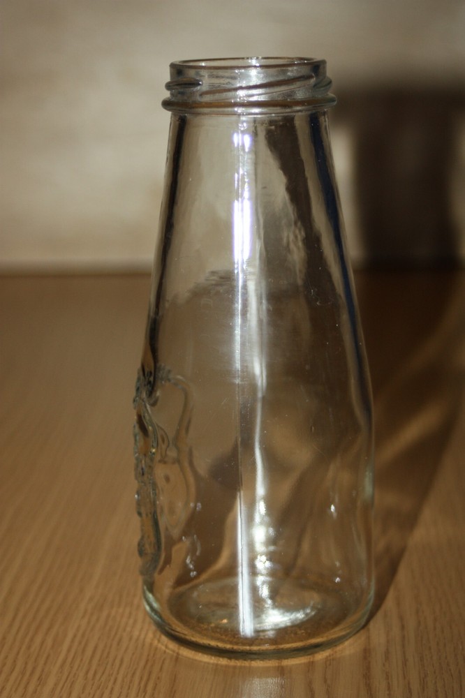 2 Collectable Drinks Bottles - Crofton Refreshing Ice Cold Drink Glassware