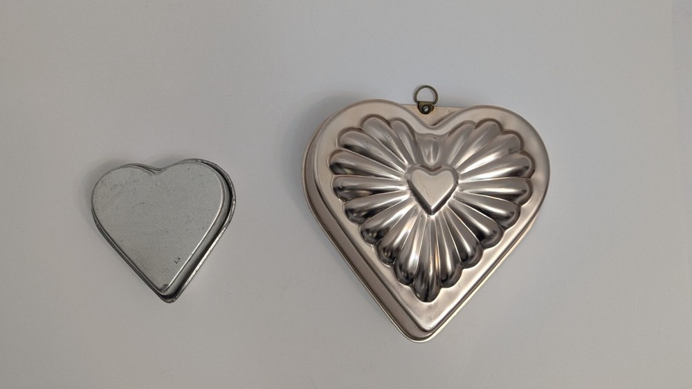 Two Small Heart-shaped Metal Bakeware Pans/Mold