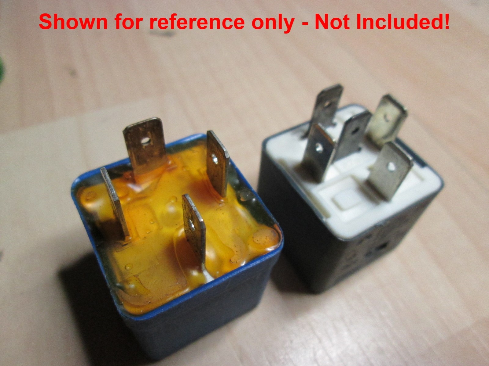 Heavy Duty Relay Socket for Standard 4-/5-Prong Automotive Relay 14 AWG #M225A